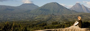 rwanda-volcanic-mountains